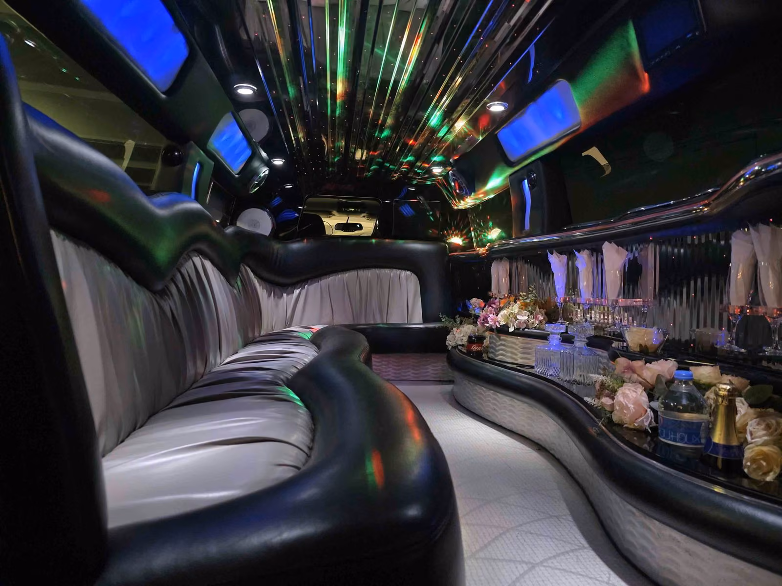 Soirée avec show striptease en limousine, Paris Limousines (7/13)